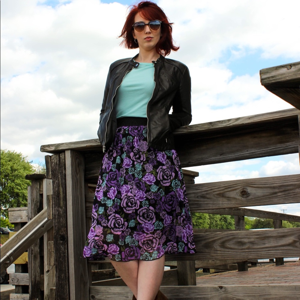 Purple Rose Print LuLaRoe Lola Skirt-Size Small